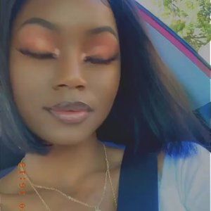 Meet your Posher, Diamond